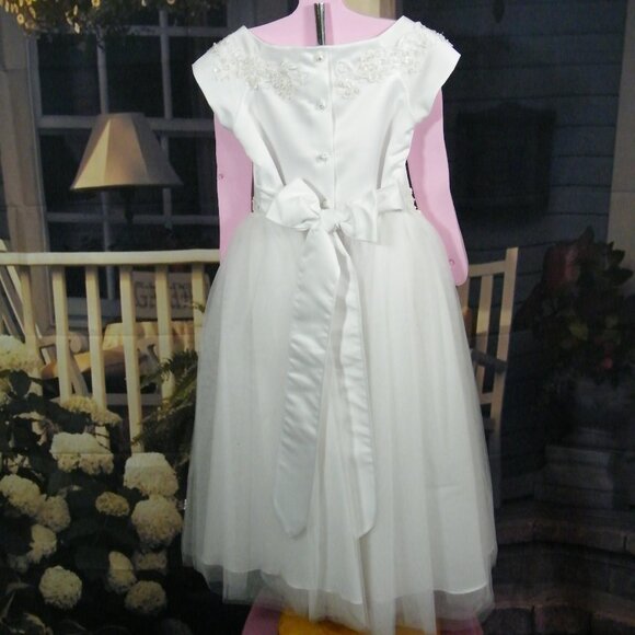 Robe de bouquetière ou première communion avec dentelle et perles - Picture 5 of 9